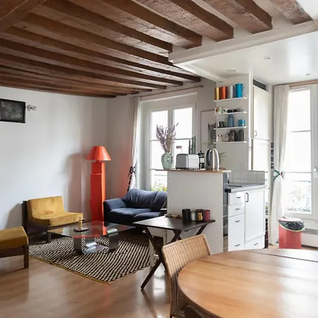 Apartment Spacious Love Nest Located In 6th Paris